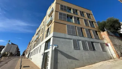 Apartment at Carrer de Rafael Julià i Roses, 2 photo 3